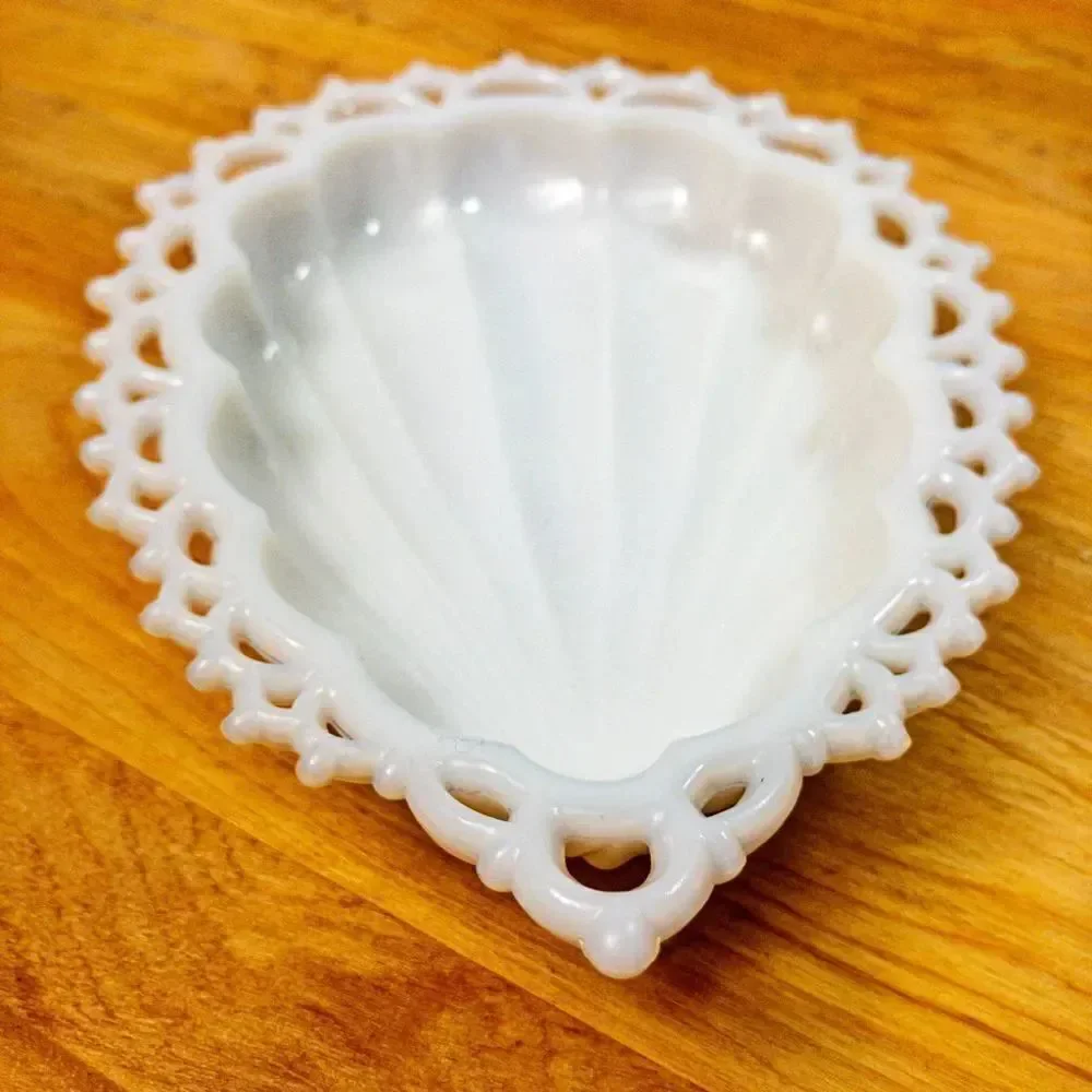 Vintage Westmorland Milk Glass Shell Dish & Juice Cup